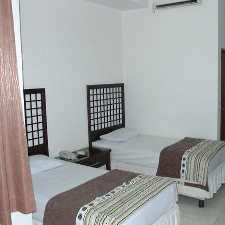 Hotel Bontocinde Makasar Exteriér fotografie